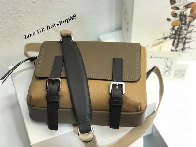 Loewe專櫃新款男包 羅意威military messenger XS小號郵差包 11358 lyw1000